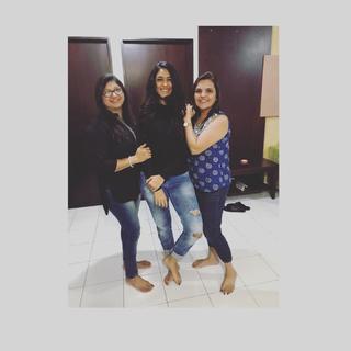 Mrunal Thakur feet photo thumbnail