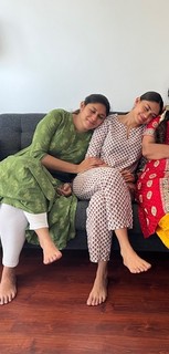 Mrunal Thakur feet photo thumbnail
