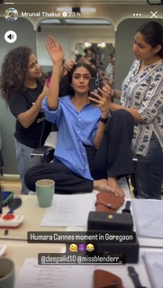 Mrunal Thakur feet photo thumbnail
