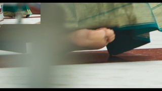Mrunal Thakur feet photo thumbnail