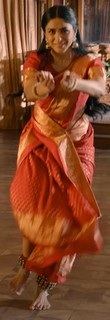 Mrunal Thakur feet photo thumbnail