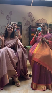 Mrunal Thakur feet photo thumbnail