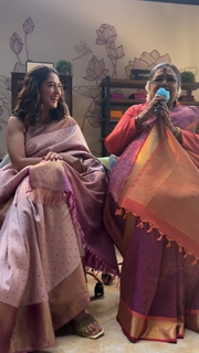 Mrunal Thakur feet photo thumbnail