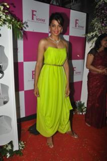 Mugdha Godse feet photo 2