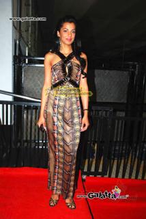 Mugdha Godse feet photo 14