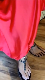 Mugdha Godse feet photo 3