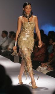 Mugdha Godse feet photo 11