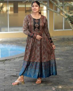 Muktha George feet photo 3