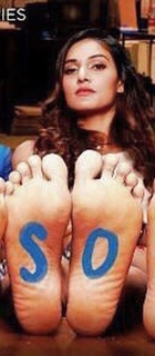 Mukti Mohan feet photo 10