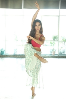 Mukti Mohan feet photo 14