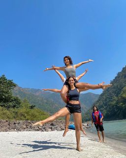 Mukti Mohan feet photo 16