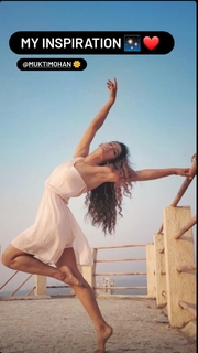 Mukti Mohan feet photo 9
