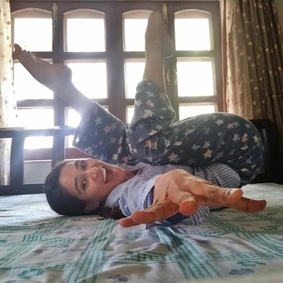 Mukti Mohan feet photo 2