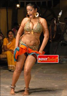 Mumait Khan feet photo 20