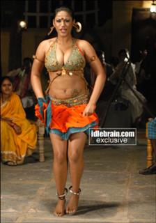 Mumait Khan feet photo 19