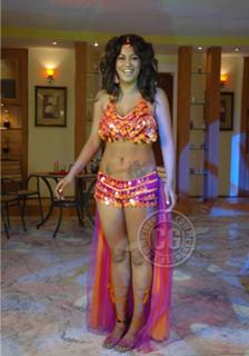 Mumait Khan feet photo 17