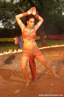 Mumait Khan feet photo 9