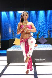 Mumait Khan feet photo 11