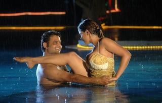 Mumait Khan feet photo 14