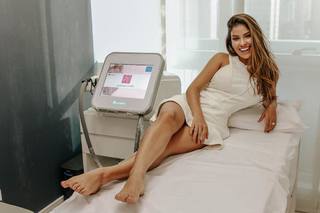 Munik Nunes feet photo 4