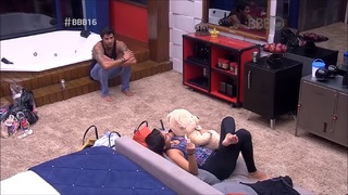 Munik Nunes feet photo 1
