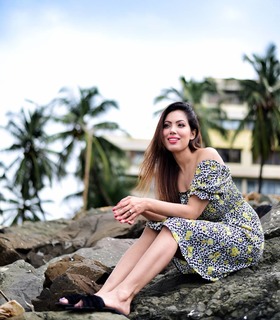 Munmun Dutta feet photo thumbnail