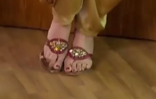 Munmun Dutta feet photo thumbnail
