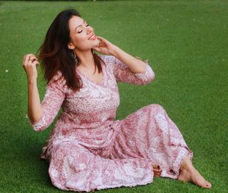 Munmun Dutta feet photo thumbnail
