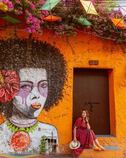 Munmun Dutta feet photo thumbnail