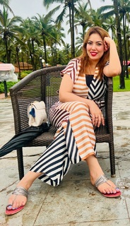 Munmun Dutta feet photo thumbnail
