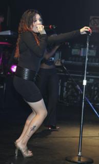 Mutya Buena feet photo 4