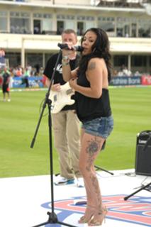 Mutya Buena feet photo 15