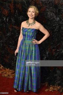 MyAnna Buring feet photo thumbnail