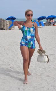 Mya feet photo thumbnail