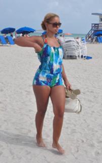 Mya feet photo thumbnail