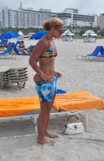 Mya feet photo thumbnail