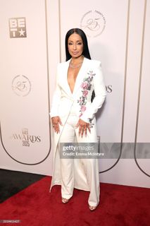 Mya feet photo thumbnail