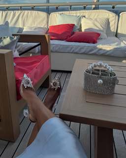 Mya Mills feet photo 8