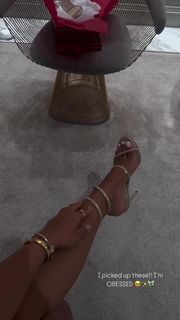 Mya Mills feet photo 16