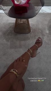 Mya Mills feet photo 12