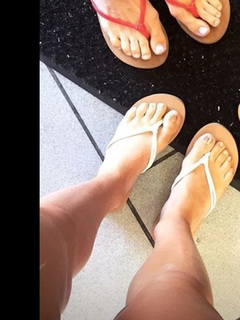 Mykayla Skinner feet photo 17