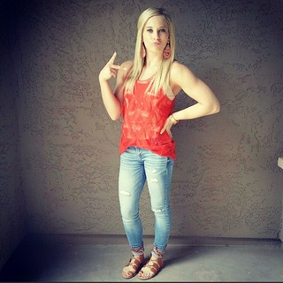 Mykayla Skinner feet photo 5