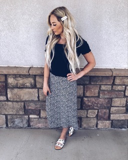 Mykayla Skinner feet photo 15