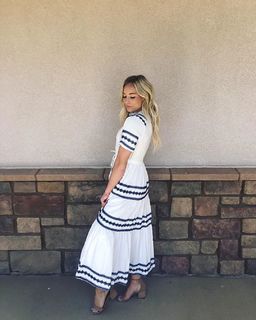 Mykayla Skinner feet photo 10