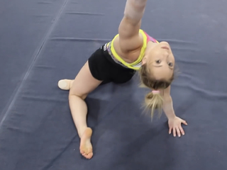 Mykayla Skinner feet photo 10