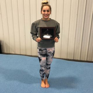 Mykayla Skinner feet photo 18