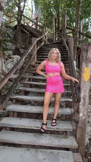 Mykayla Skinner feet photo 3