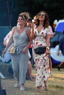 Myleene Klass feet photo thumbnail