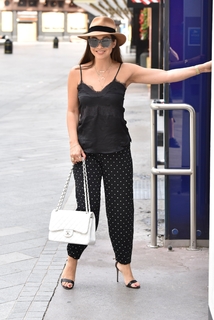 Myleene Klass feet photo thumbnail
