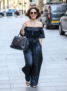 Myleene Klass feet photo thumbnail